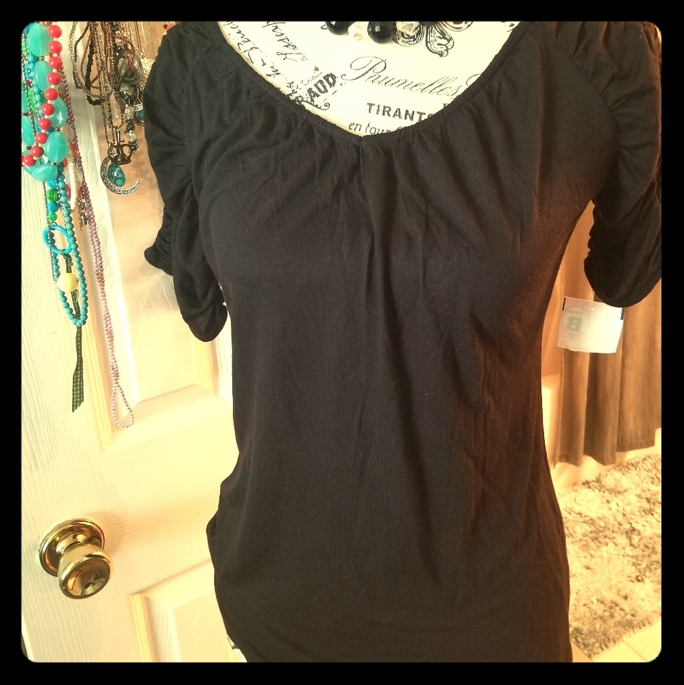 Black Dressy Tee